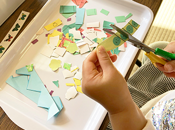 子どもたちは「繰り返す」